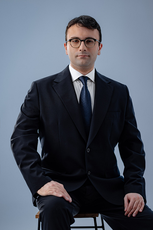 LUCA LAZZATI